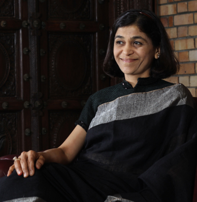 dr-darshini